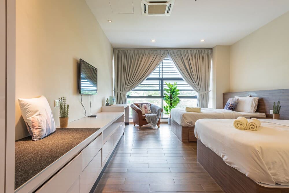 8500SF Rooftop Pool & Gym at Cyberjaya