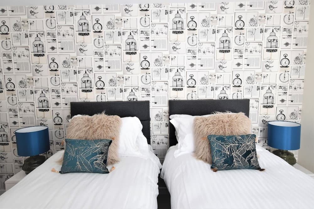 Your Apartment The Old Bank 3