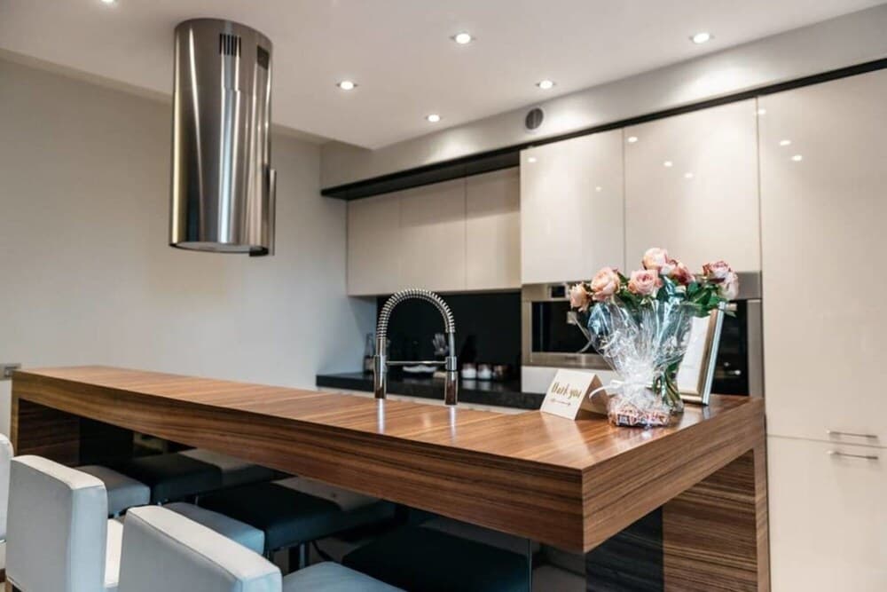 Gorgeous Spacious Modern Loft in the Heart of the Jewish Quarter Breakfast