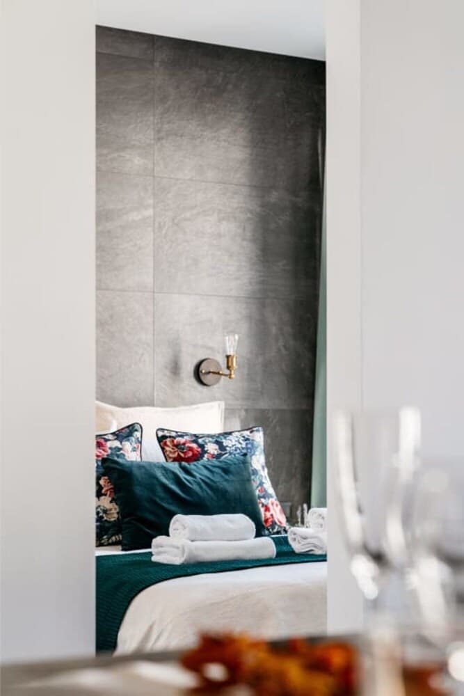 Ultra Modern Apartment in the Vicinity of the Vistula River Parking