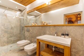 A Climatic and Spacious Apartment With a Garden and an Amazing View