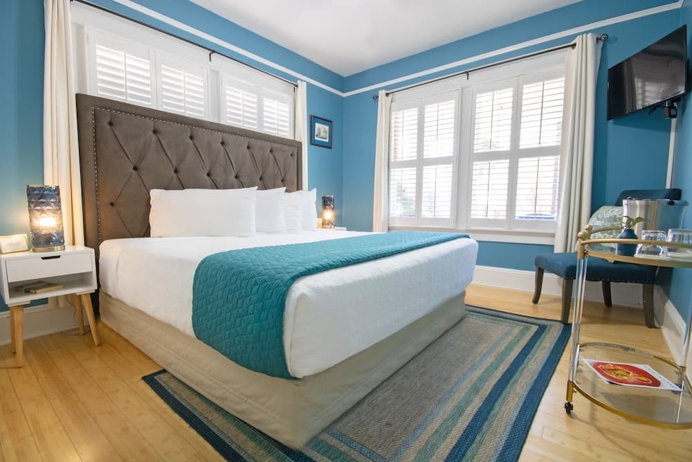 Hemingway House Bed and Breakfast