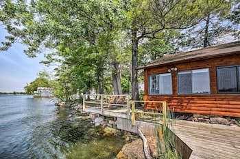 Private Island With Land Access 2 Bedroom Cabin by Redawning