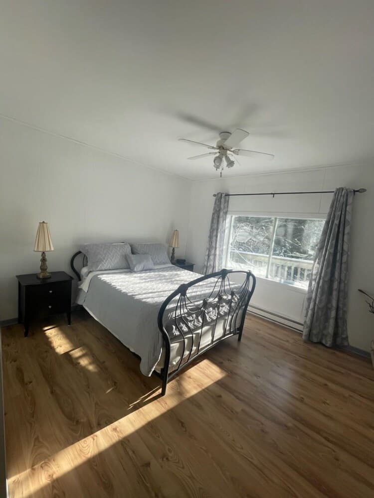 Chalet La Peninsule Au Bord Du Lac