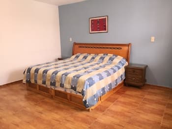 Awesome King Room In City Center