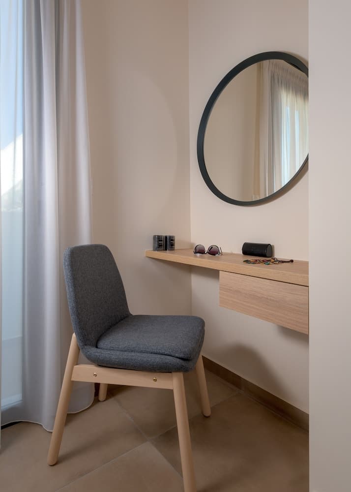 Lucian City Apartments