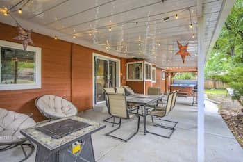 4brbroadmoor Retreathottub, Firepit, Near Trails