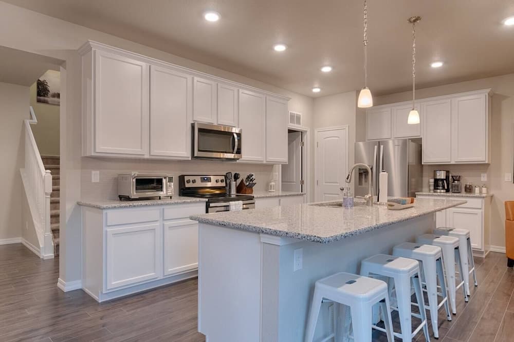 3BR Mtn Viewsluxury Townhomecentral Locationac