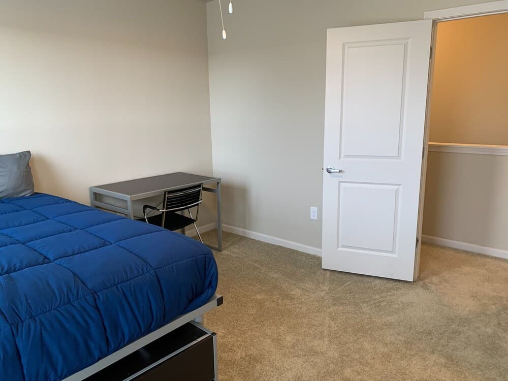 4BR Comfort House With Modern Amenities