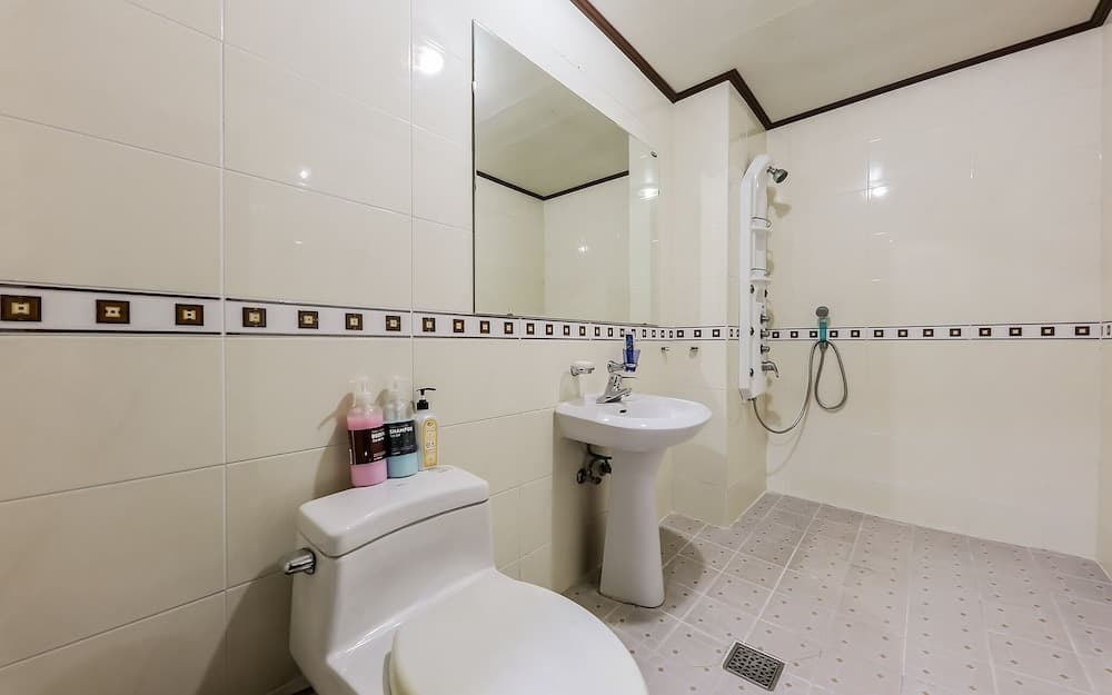 Cheonan Terminal Komodo