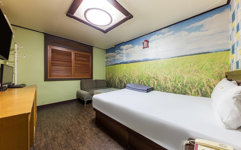 Cheonan Terminal Komodo