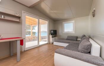 Mobile Home Rock Rose 1