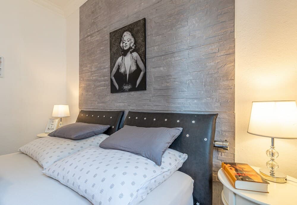 Deluxe Apartment Sandra 1200m From Beach