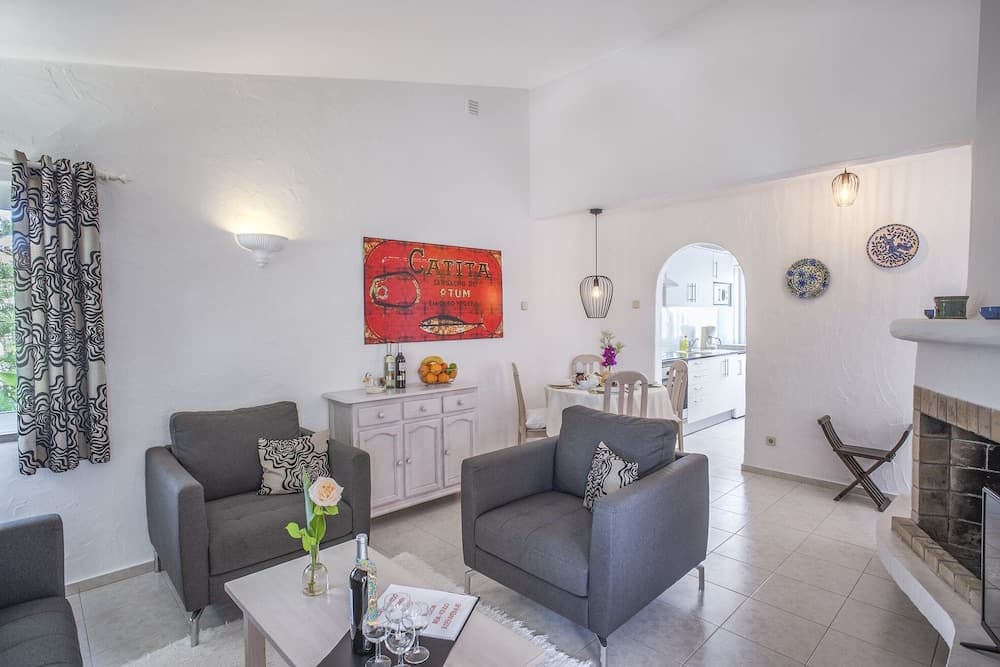 Quinta Paraiso da Mia Two Bedroom Apartment