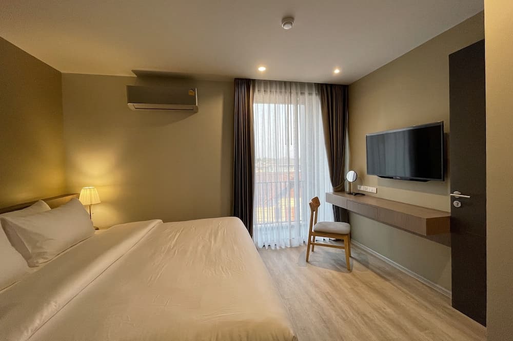 The Rise Suites Hotel Chiang Mai