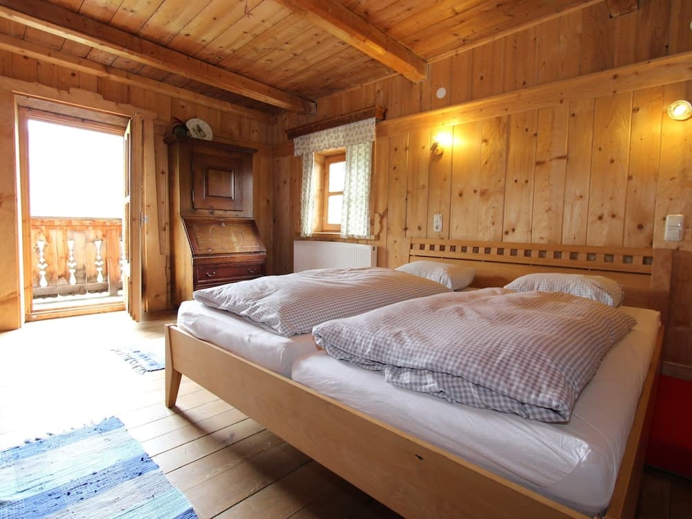 Chalet in Rauris Near Ski Paradise