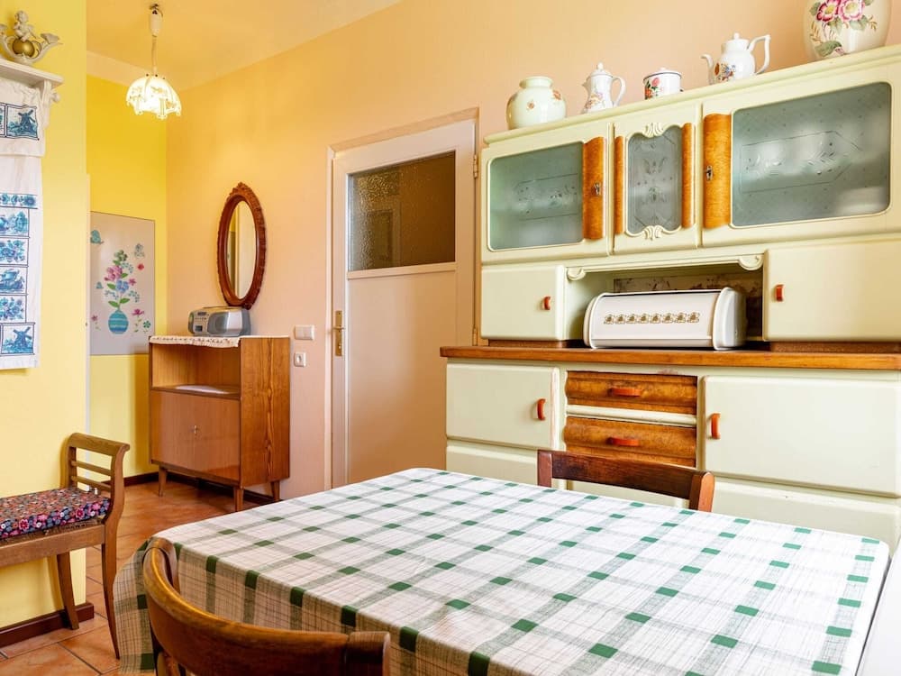 Apartment in Altentreptow With Garden