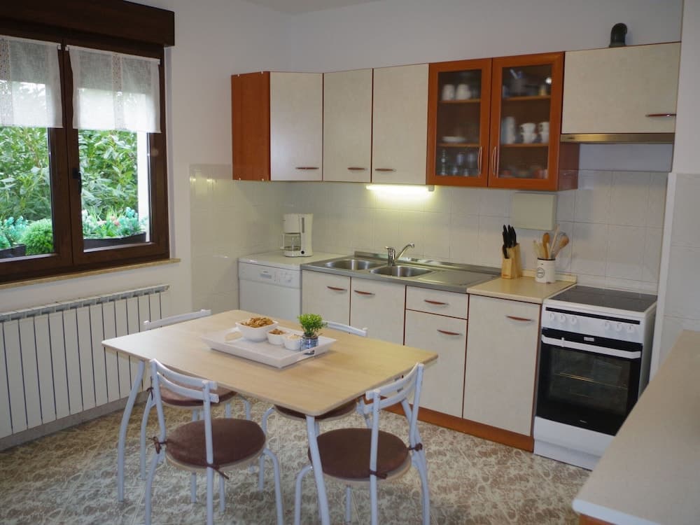 Apartment in Croatia Near Adriatic Coast