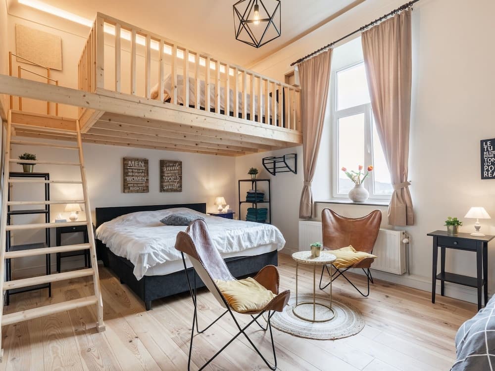 Renovated Appartment in Castle