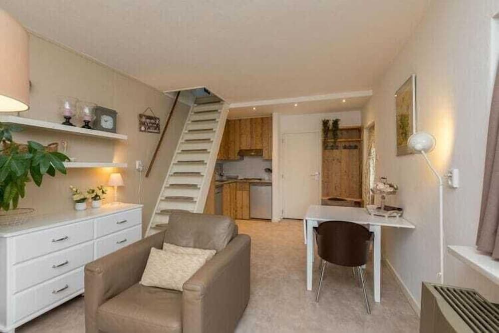 Attractive Apartment near Center & Dunes of Zoutelande