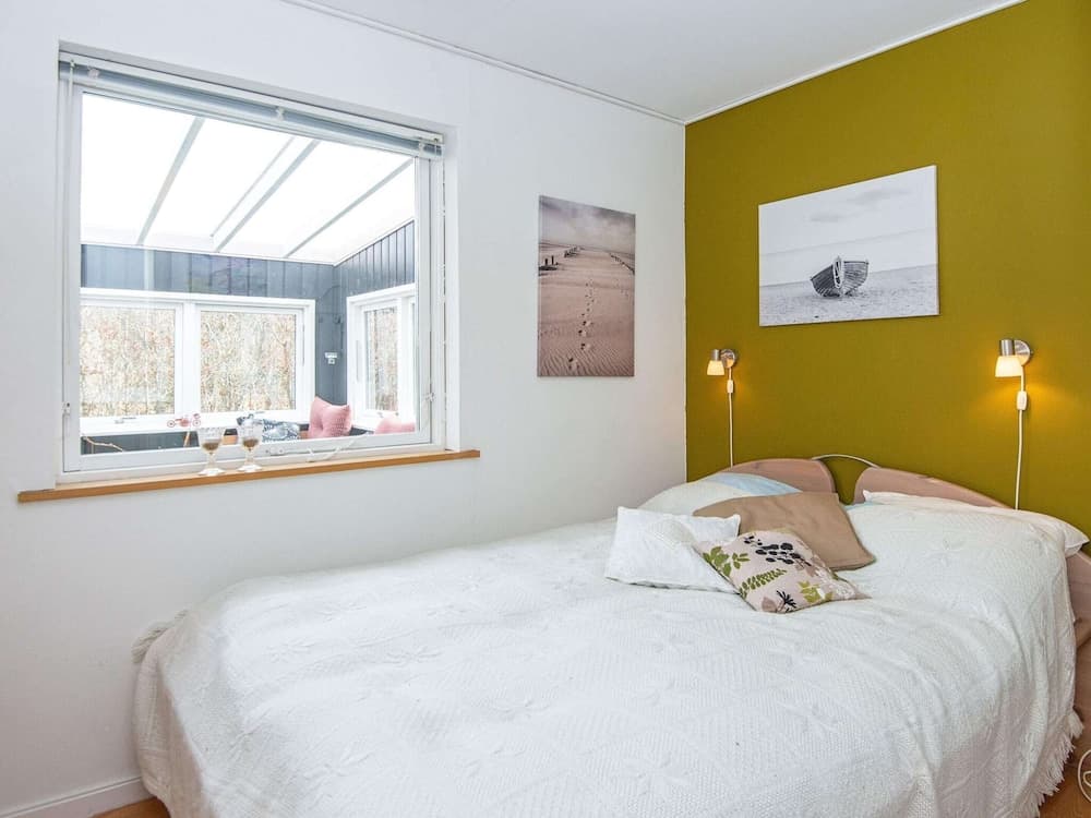 Secluded Forest Haven-by Traum