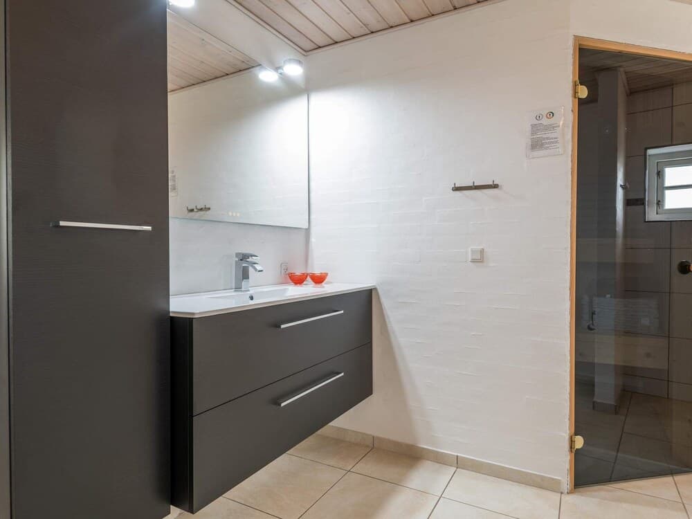 8 Person Holiday Home on a Holiday Park in Hemmet