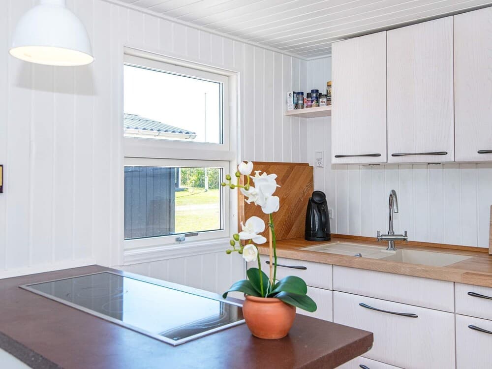 6 Person Holiday Home in Logstor