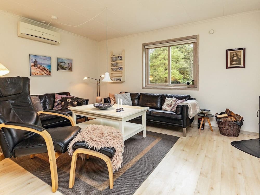 Beachside Serenity-by Traum