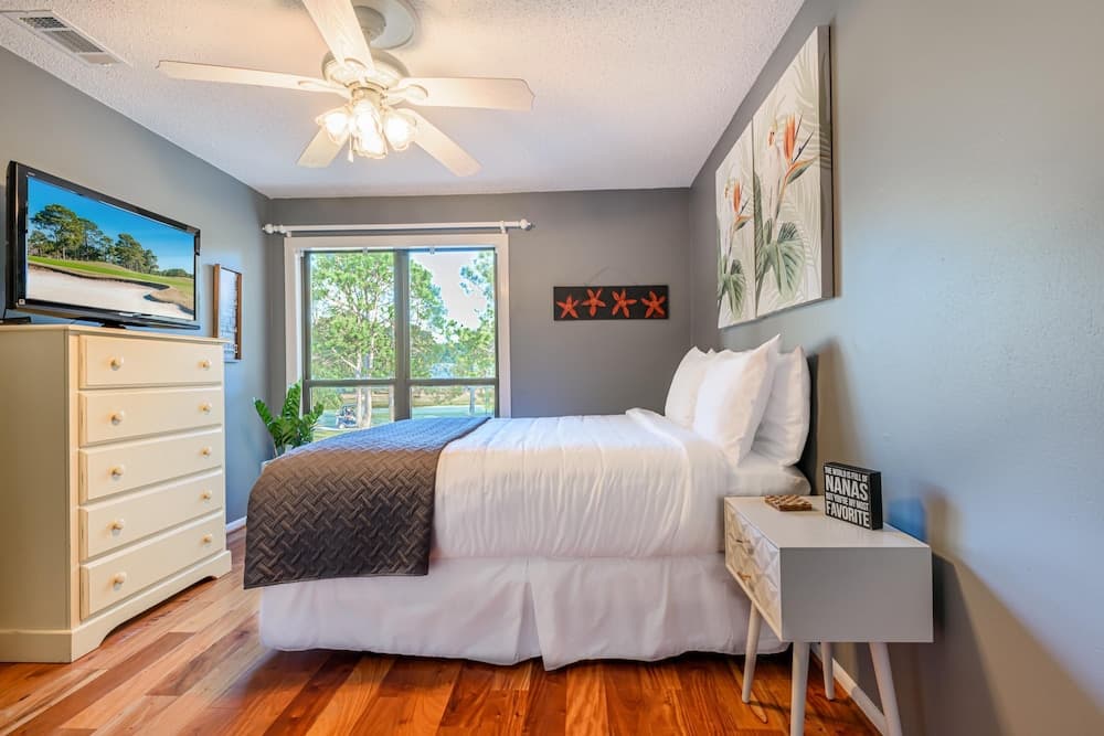 Sandpiper Village 715