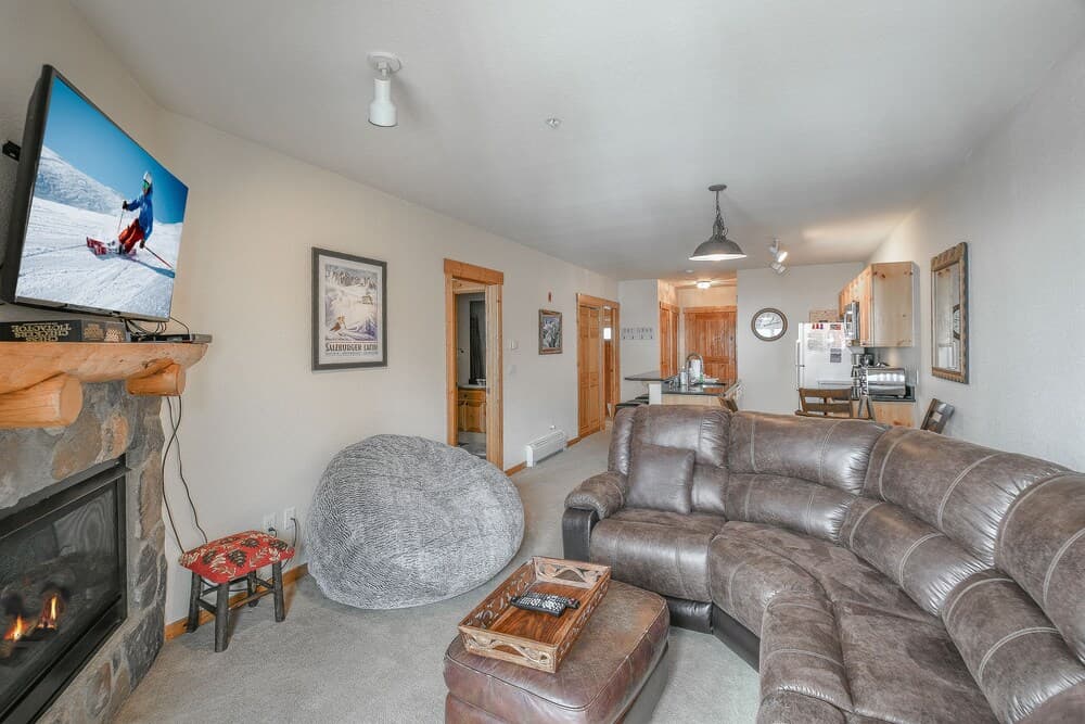 Tenderfoot Lodge 2647