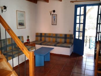 S West Crete Cottage