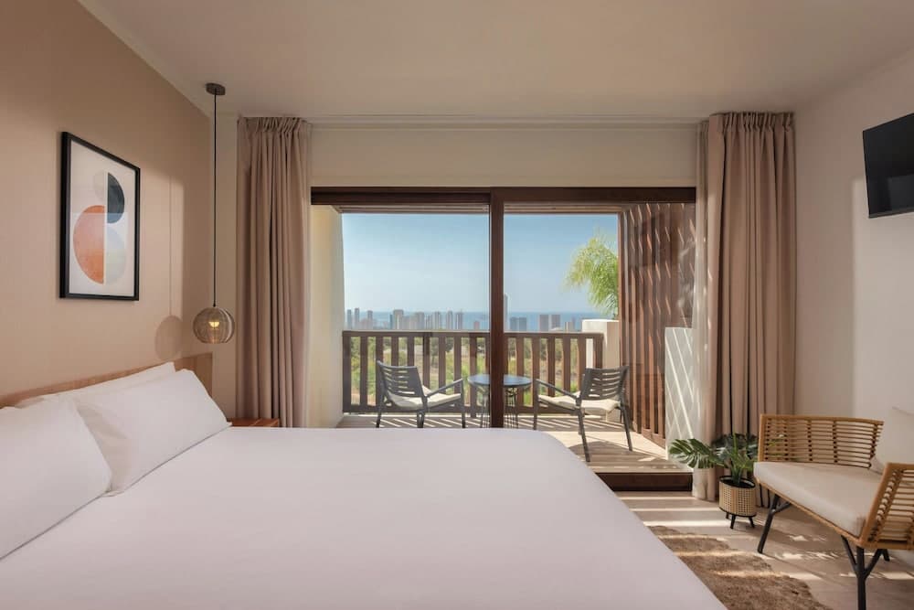 Four Points® by Sheraton Costa Blanca Villas