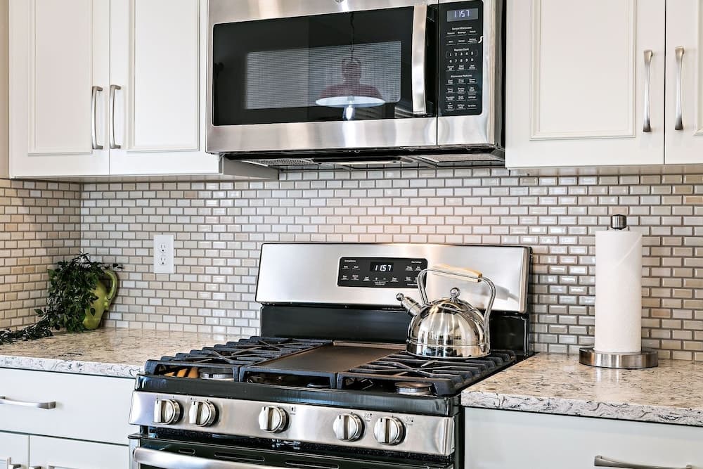 Zion Poolhouse by RedAwning