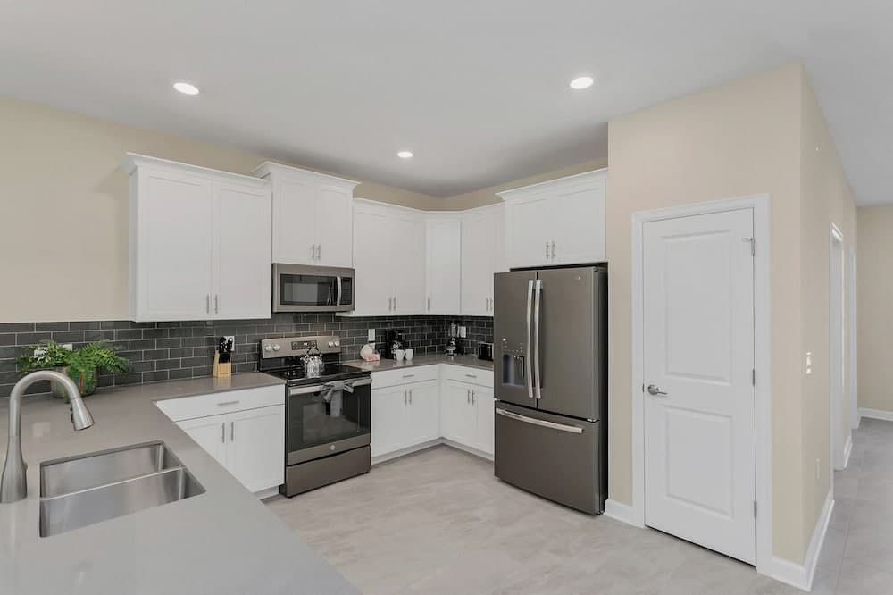 Must SEE Villa! Private Poolthemed Roomstheater!