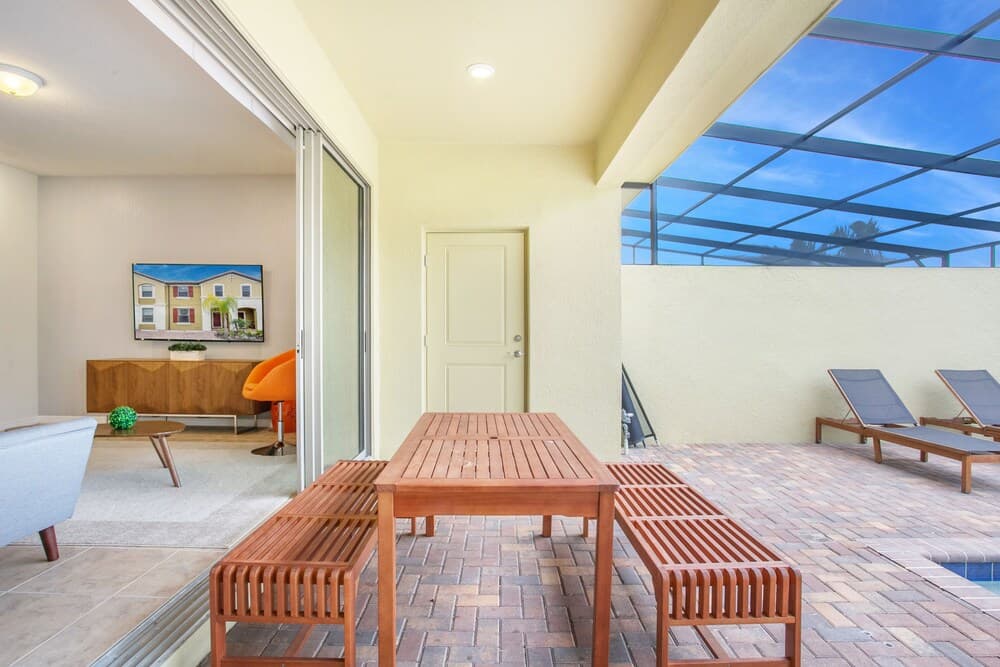 4587 Terrasonesta Drive