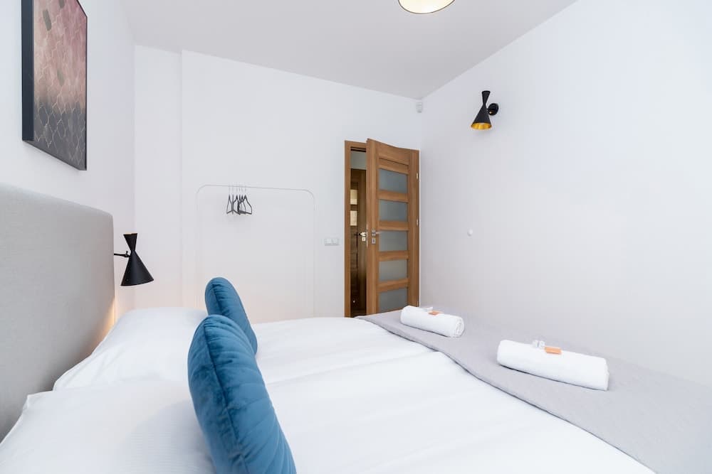 Apartment Nadwislanska Cracow by Renters