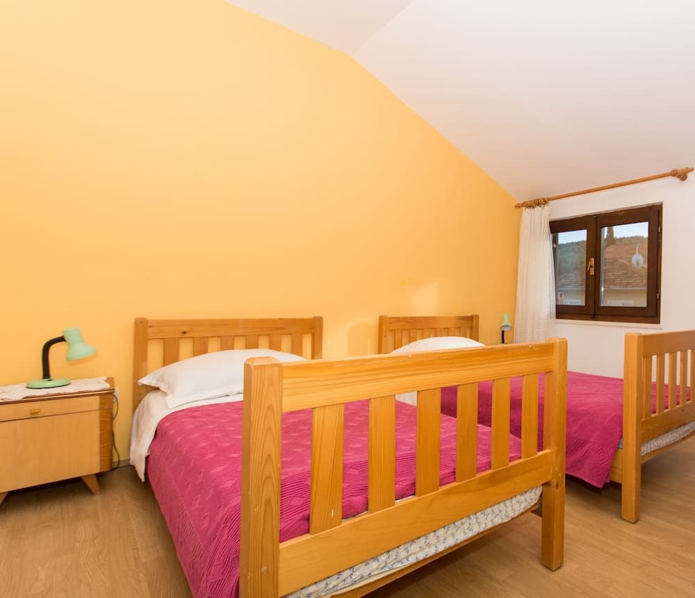 A1 Large apt With the big Terrace & Great sea View