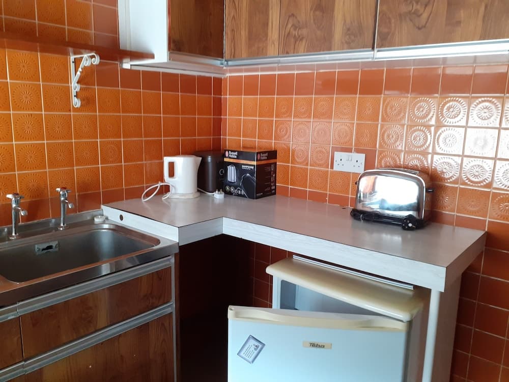 House in Historic Village - Sleeps 6