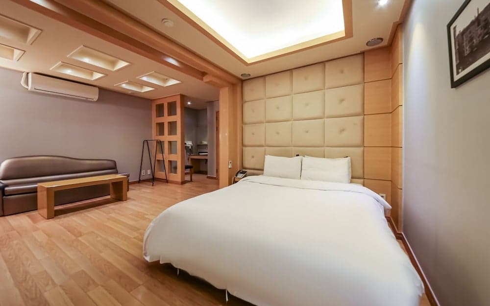 Gwangju Sangmu Shilla