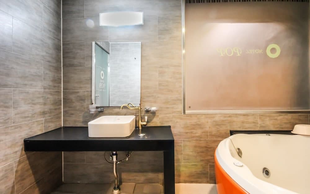 Jeonju Sinsigaji Hotel Pop