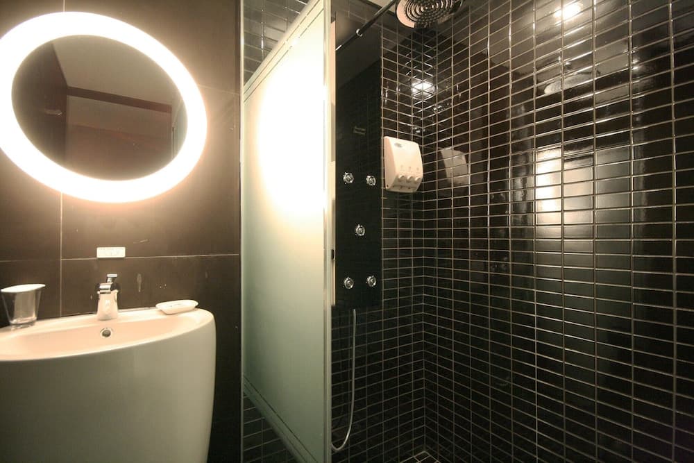 Seocho Lava Gyodaenambuteomineol