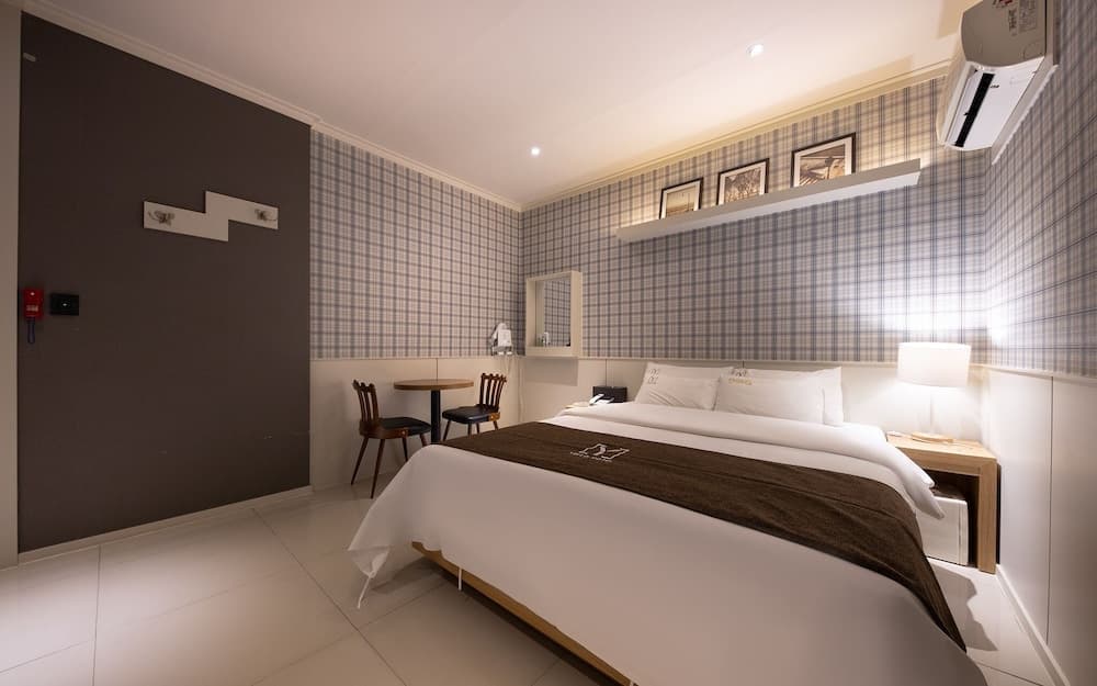 Cheongju Yellow Hotel