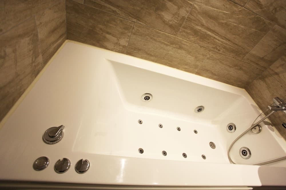 Seoul National University Station Dam