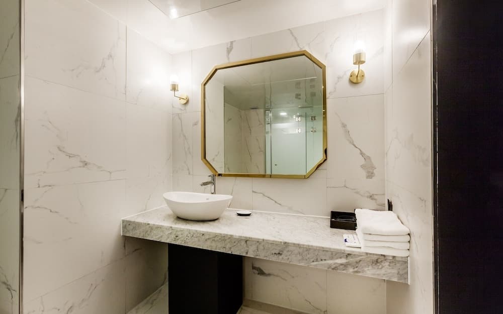 Suwon Guundong Rampart