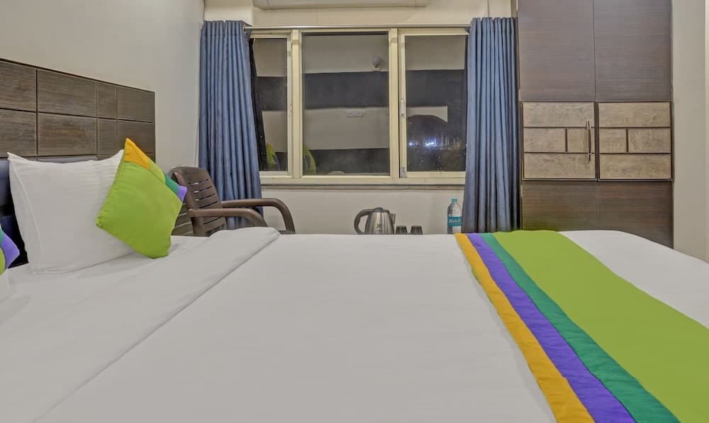 Treebo Trend Hotel Dua Continental