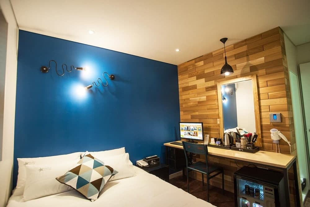 Suwon Station The Byeol