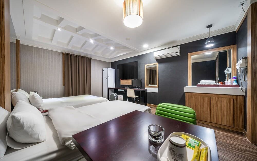 Suwon Guundong Ikkeulim Hotel