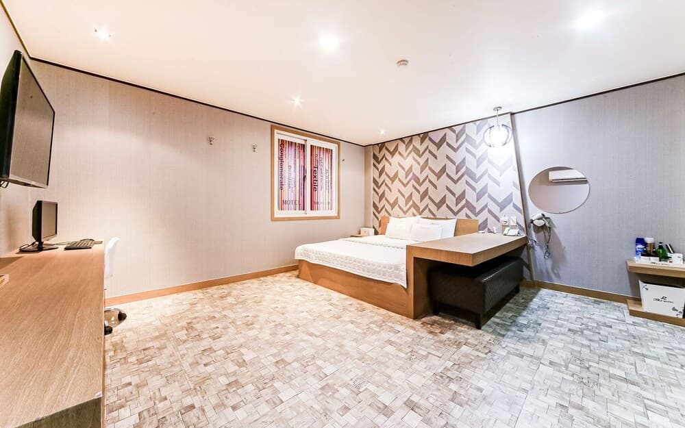 Busan Nampodong The Sharp