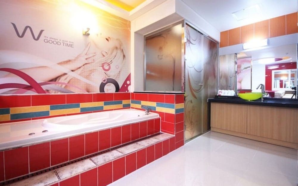 Gyeongsan W Good Time