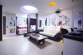 Gyeongsan W Good Time